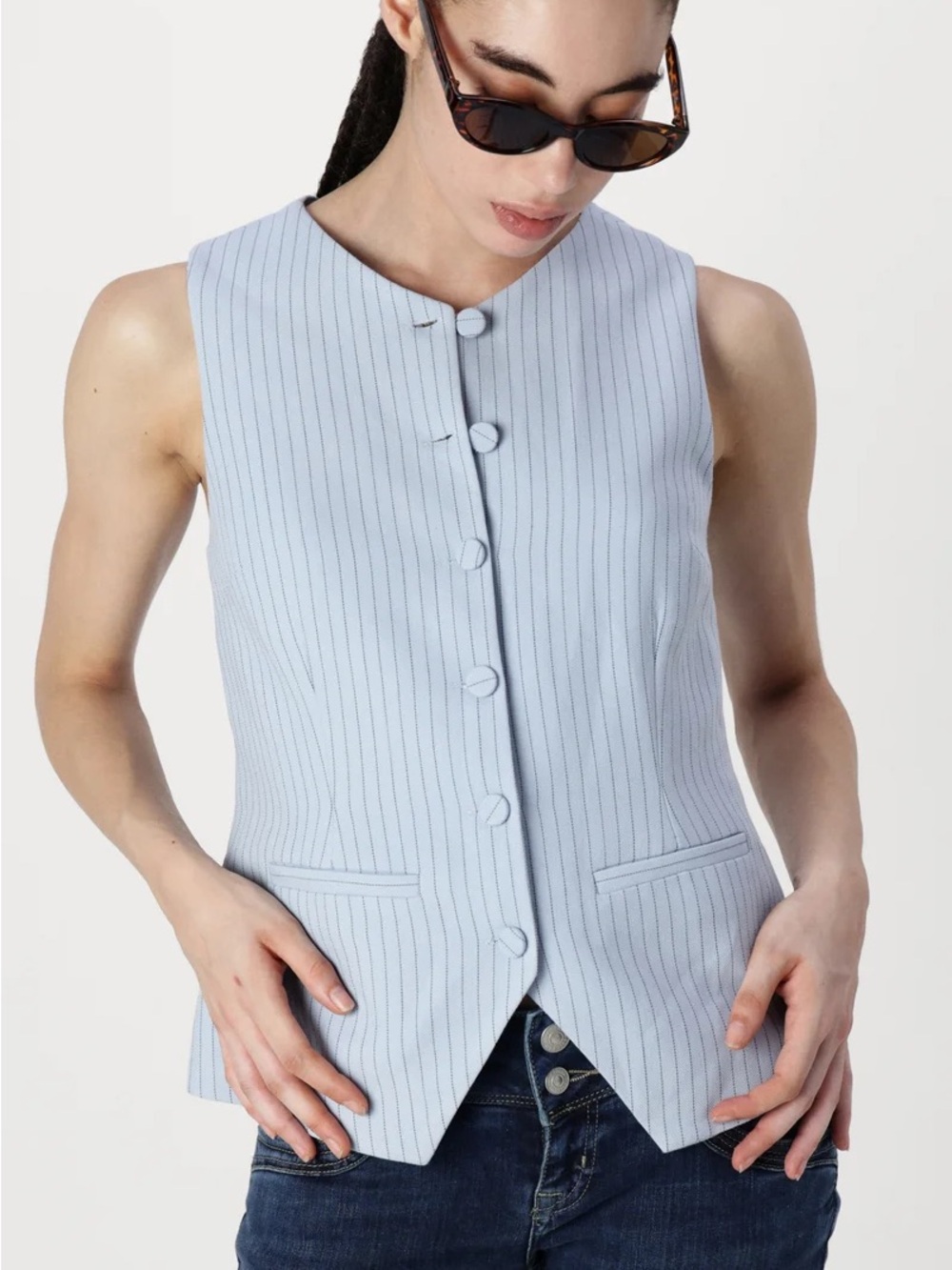 NEW Abercrombie & Fitch Blue Pinstripe Sleeveless Button Up Tailored Vest- small